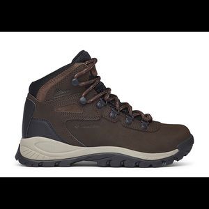 Columbia Newton Ridge Waterproof Hiking Boots